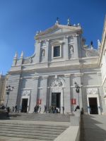 Almudena Kirche - Eingang &ndash; &copy; Marieta Beck (Eberhardt TRAVEL)