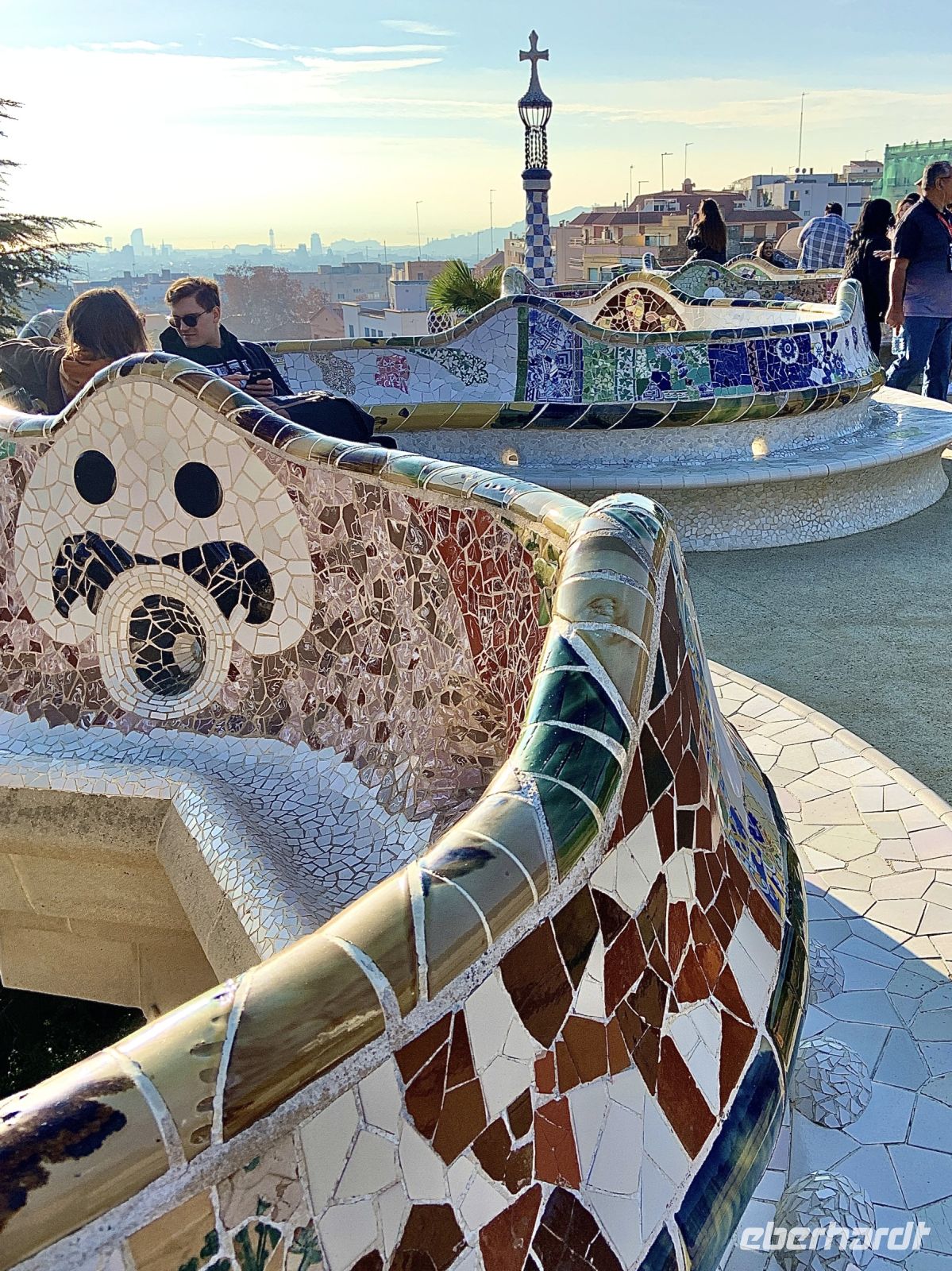 Bank im Park Guell_IMG_4832.jpg &ndash; &copy; Birgit Kirchner (Eberhardt TRAVEL)