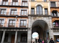 am zentralen Platz 