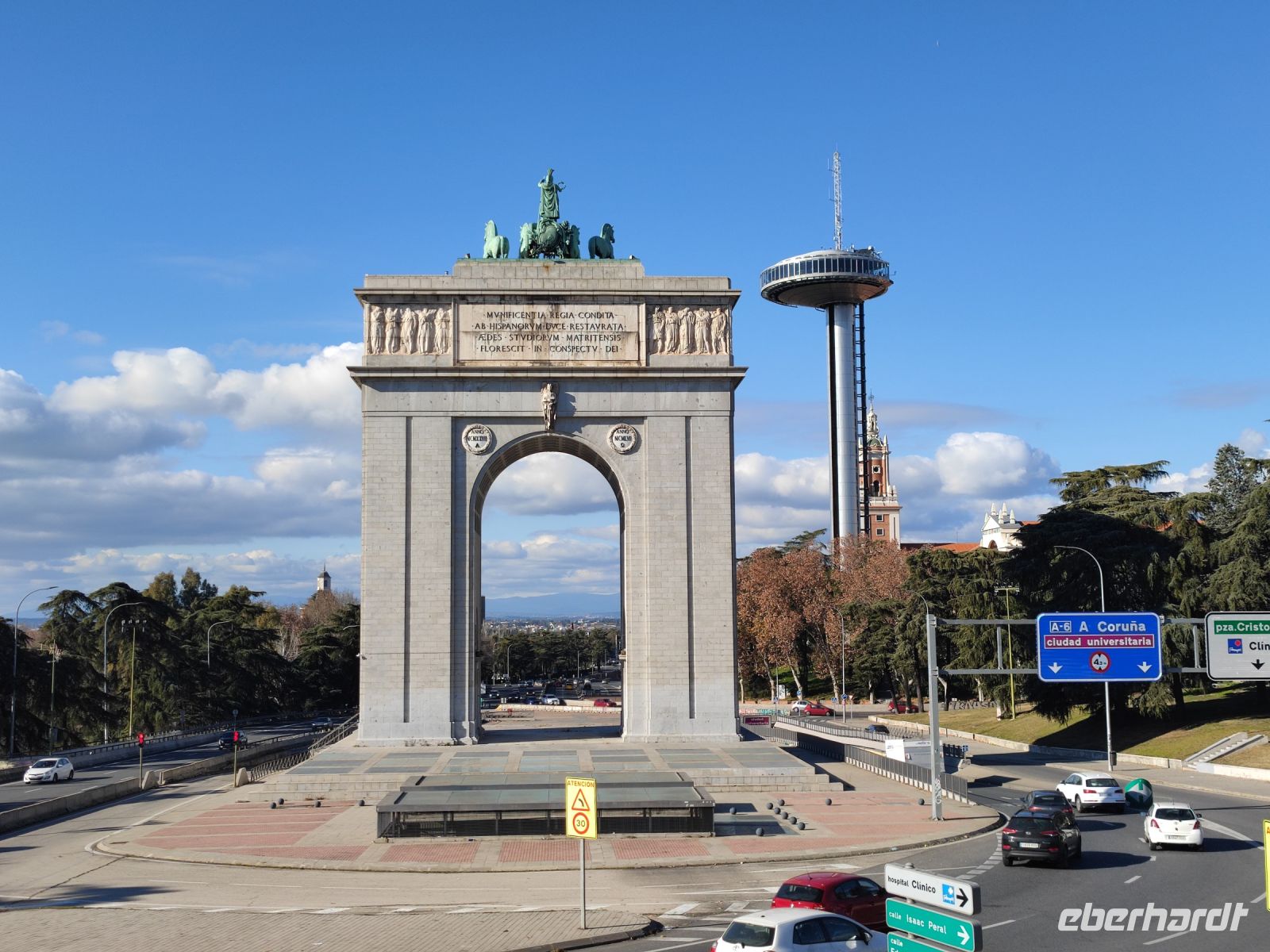 58-Arco de la Victoria &ndash; &copy; Dirk Schlosser (Eberhardt TRAVEL)