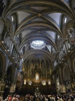 Altar in der Basilika vom Kloster Montserrat.jpg &ndash; &copy; Katrin Jähne (Eberhardt TRAVEL)
