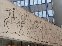 Relief von Picasso. Silvester in Barcelona (Petit). &ndash; &copy; Martina Wegener (Eberhardt TRAVEL)