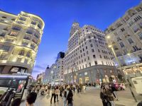 Straße Gran Via, Madrid