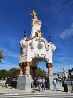 Die Brücke de María Cristina - San Sebastian - Spanien &ndash; &copy; Marieta Beck (Eberhardt TRAVEL)