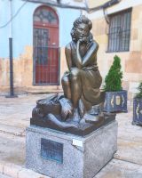 Statue der Fischhändlerin - Oviedo &ndash; &copy; Marieta Beck (Eberhardt TRAVEL)