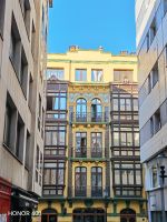 Verschiedene Stile in Gijón - Kantabrien - Spanien  &ndash; &copy; Marieta Beck (Eberhardt TRAVEL)
