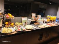 Unser letzter Frühstück im Hotel Zenit Vigo - Galizien, Spanien  &ndash; &copy; Marieta Beck (Eberhardt TRAVEL)