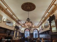 Eine Pause in Café Casino - tolles Ambiente - Santiago de Compostela - Galizien, Spanien &ndash; &copy; Marieta Beck (Eberhardt TRAVEL)