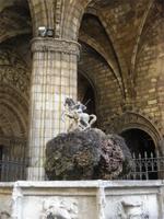 Barcelona - Georgsbrunnen in Kathedrale