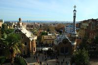 Im Parc Güell &ndash; &copy; Denise Hartmann (Eberhardt TRAVEL)