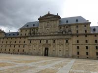 El Escorial - Hauptfassade &ndash; &copy; Claudia Bernhardt (Eberhardt TRAVEL)