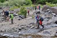 Flussüberquerung &ndash; &copy; Martin Büchner (Eberhardt TRAVEL)