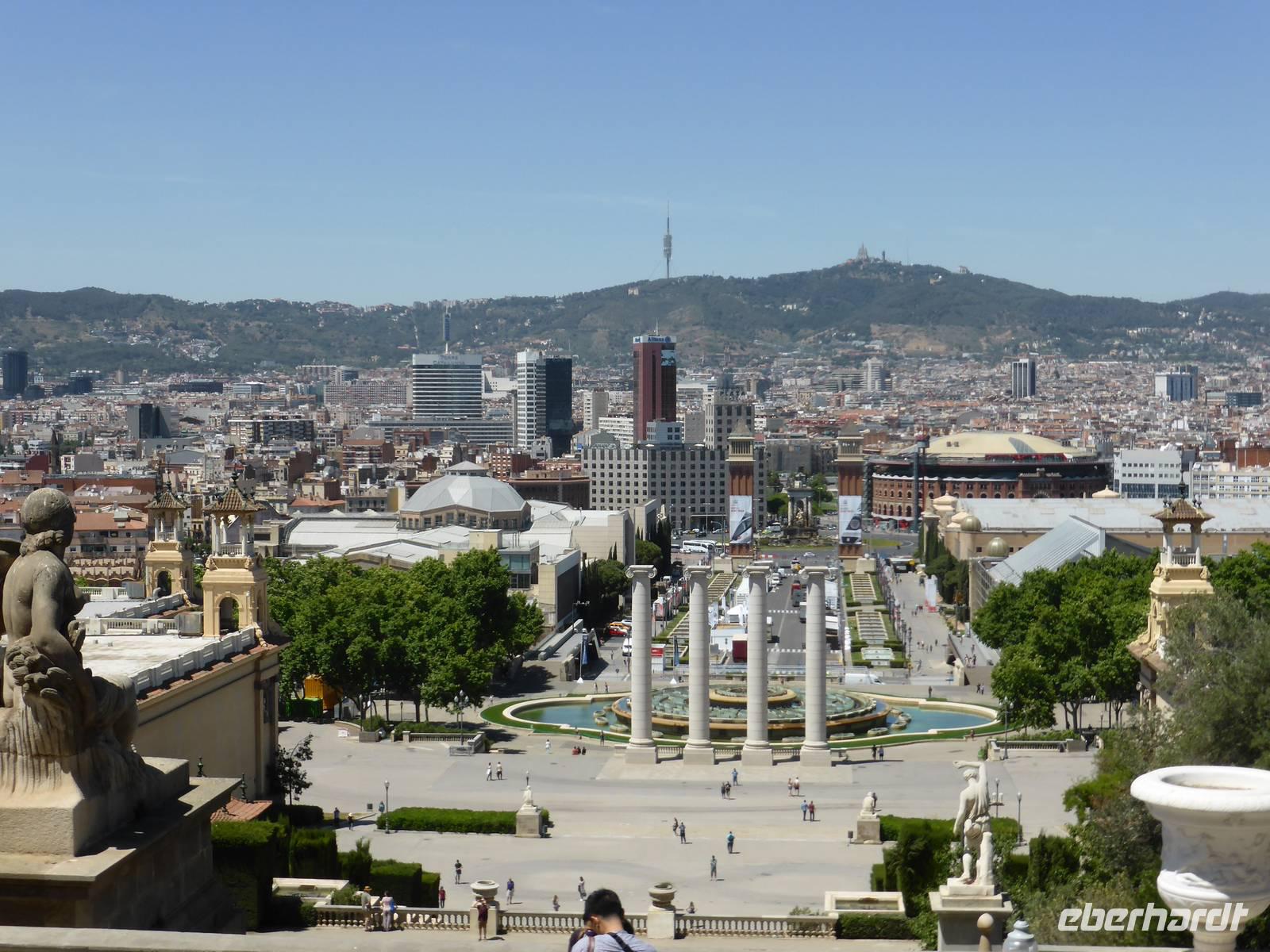 003-Barcelona-Avenida_Reina_Maria_Cristina &ndash; &copy; Dirk Schlosser (Eberhardt TRAVEL)