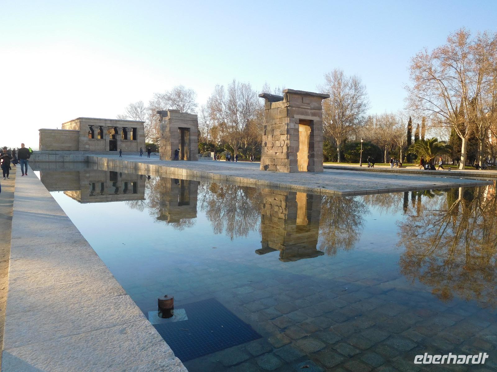 Templo de Debod in Madrid &ndash; &copy; Laura Schwanitz (Eberhardt TRAVEL)
