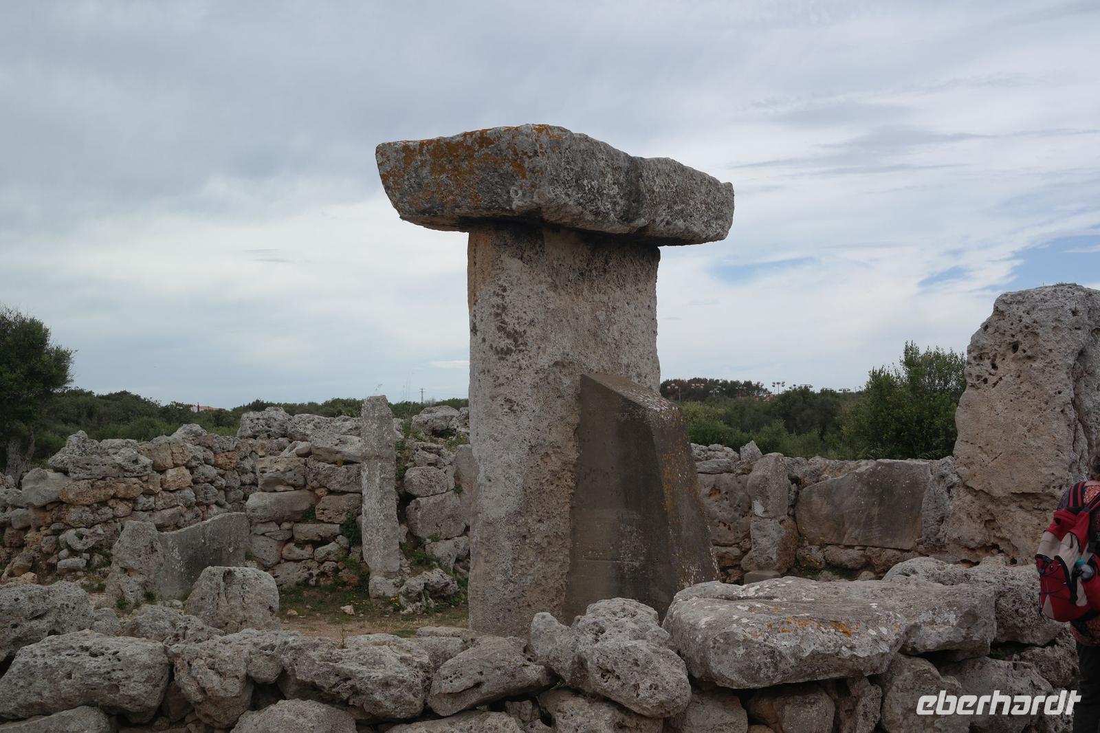 Taula in der Nähe von Mahon &ndash; &copy; Detlef May (Eberhardt TRAVEL)
