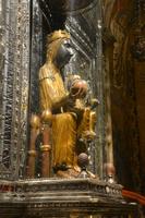 Schwarze Madonna &ndash; &copy; Gina Egenolf (Eberhardt TRAVEL)