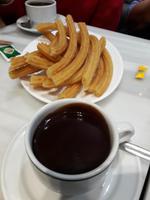 Chocolate con Churros &ndash; &copy; Sylvia Sann (Eberhardt TRAVEL)