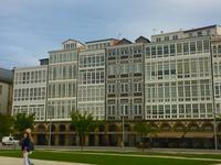 A Coruña, Glasfassaden &ndash; &copy; Birgit Kirchner (Eberhardt TRAVEL)