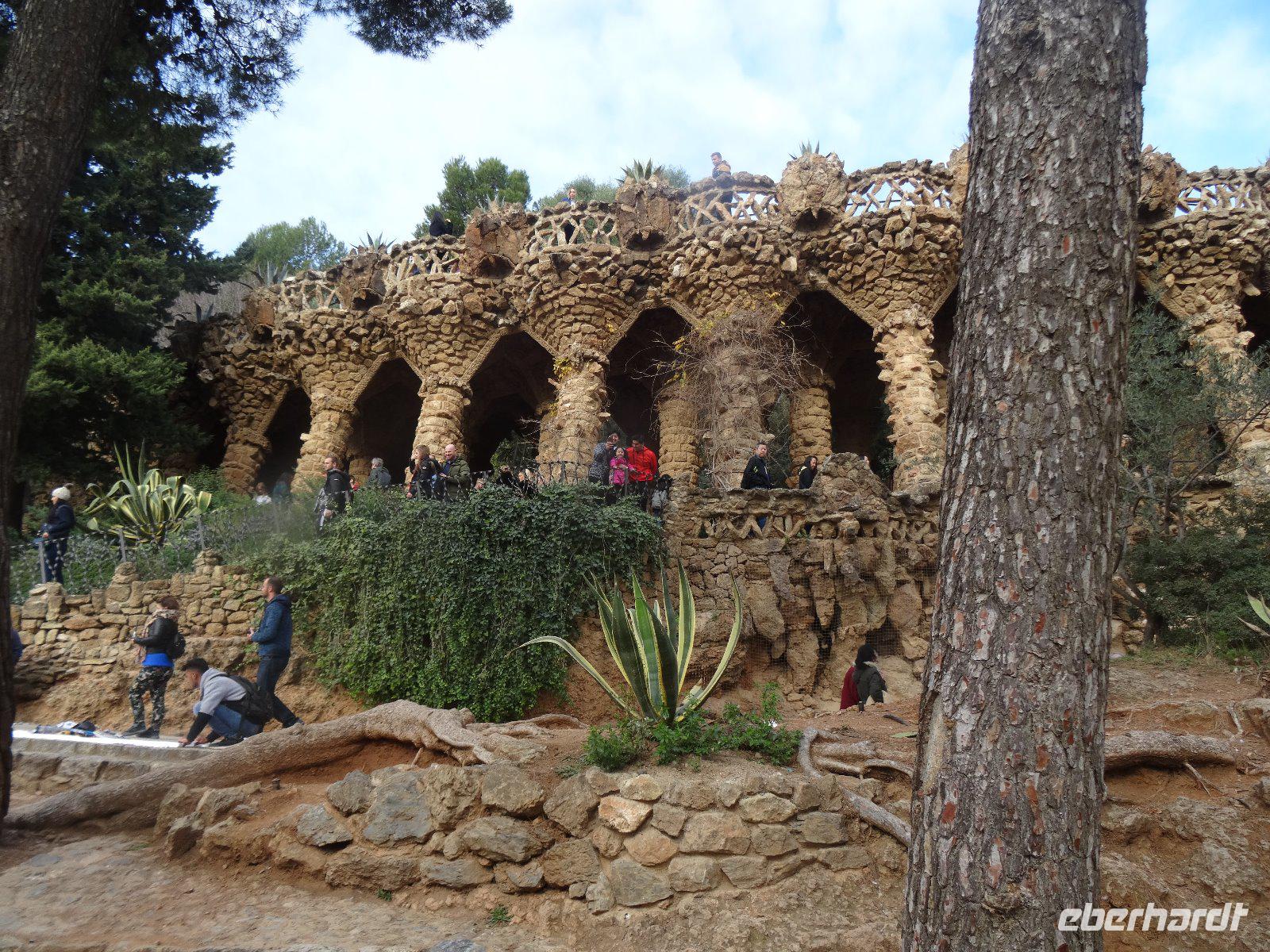 Im Park Guell &ndash; &copy; Elke Knappe (Eberhardt TRAVEL)