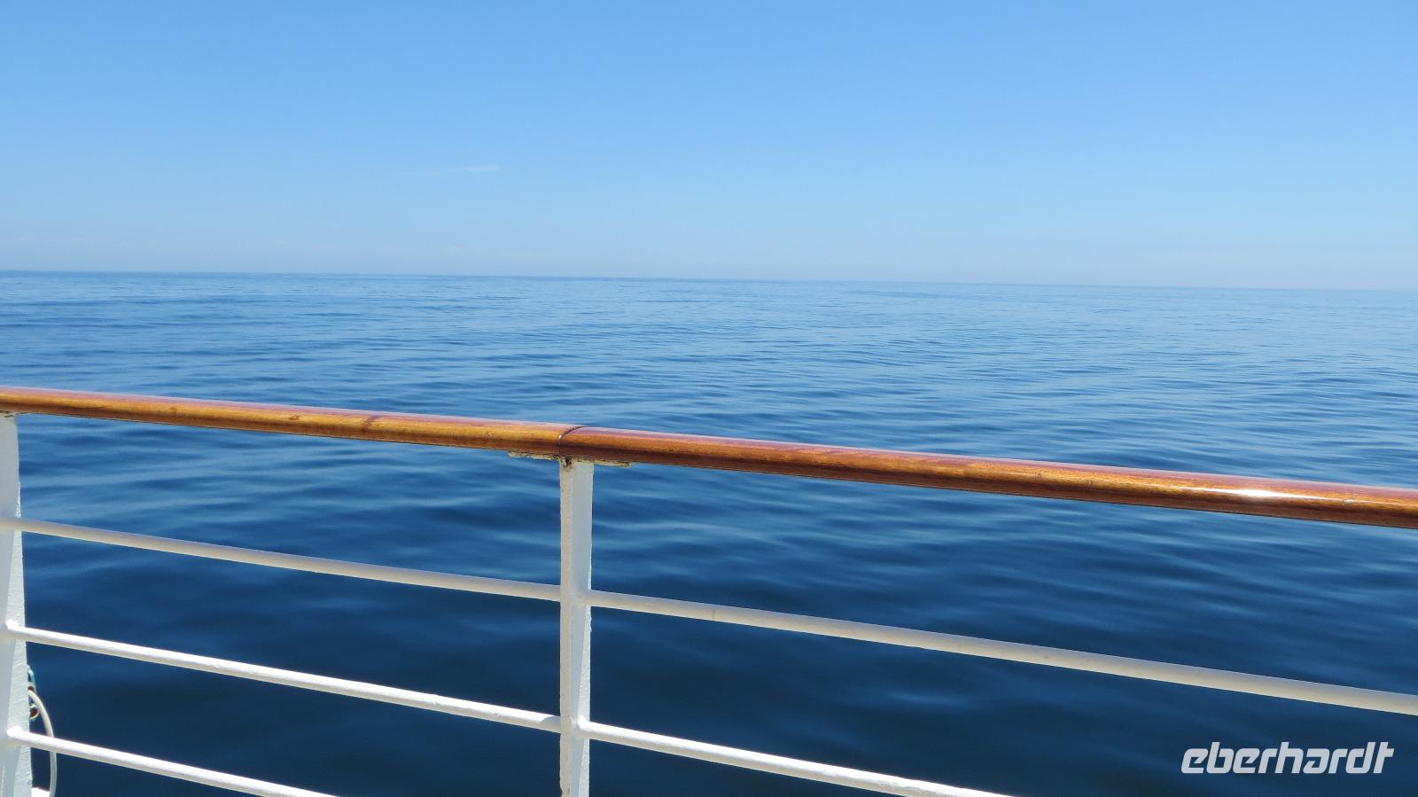 MS Amadea auf See &ndash; &copy; Maria Drewans (Eberhardt TRAVEL)