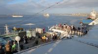 Abendstimmung beim Auslaufen aus Valparaiso, Chile &ndash; &copy; Maria Drewans (Eberhardt TRAVEL)