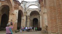 Ruinen der Kathedrale, Antigua, Guatemala &ndash; &copy; Maria Drewans (Eberhardt TRAVEL)