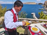 Mittagessen Sonneninsel Titicacasee Bolivien Südamerika @ Anette Rietz EHT &ndash; &copy; Anette Rietz (Eberhardt TRAVEL)