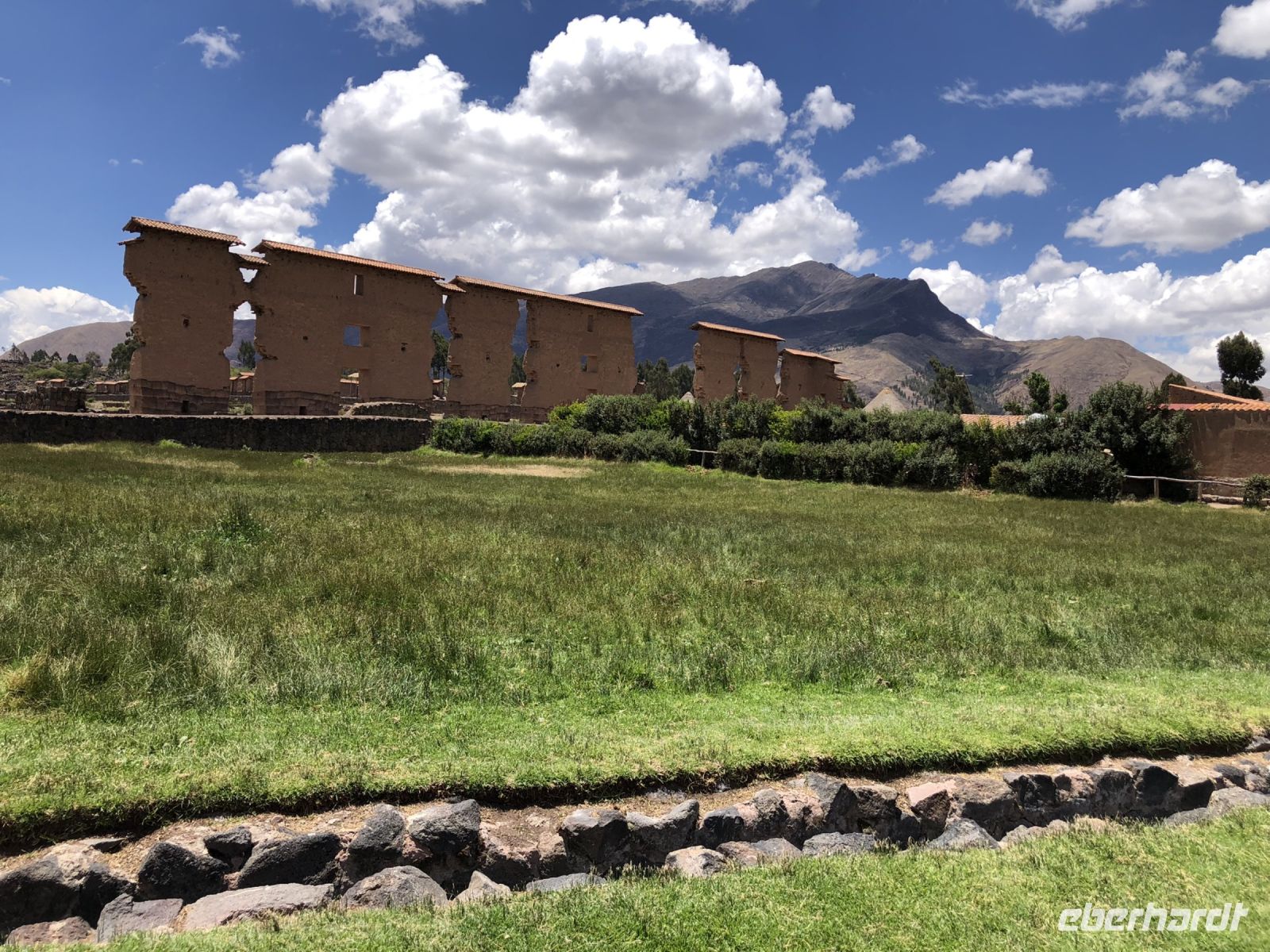 Raqchi  &ndash; &copy; Francisco Javier Burgos Gutierrez (Eberhardt TRAVEL)
