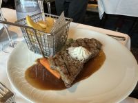 Hauptgericht: New York Strip Lendensteak &ndash; &copy; Sabine Letzybyll (Eberhardt TRAVEL)