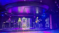 Party in der Rolling Stones Bar &ndash; &copy; Natalie Hady (Eberhardt TRAVEL)