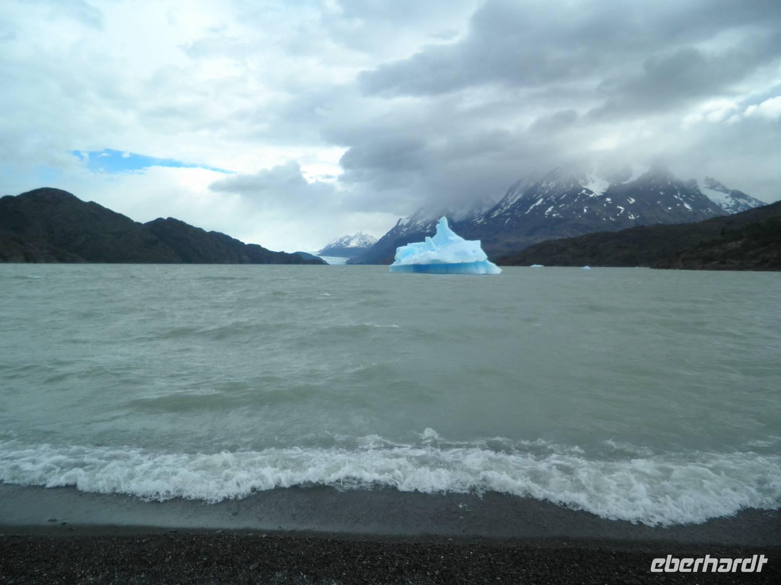 Lago Grey &ndash; &copy; Constanze Hölig (Eberhardt TRAVEL)