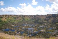 Rano Kau-Kratersee &ndash; &copy; Peggy Petzold (Eberhardt TRAVEL)