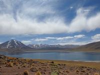Lagune und Vulkan &ndash; &copy; Sabine Letzybyll (Eberhardt TRAVEL)