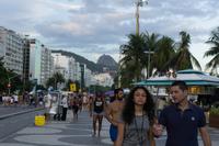 11_Spaziergang an der Copacabana &ndash; &copy; Carina Henn (Eberhardt TRAVEL)