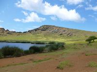 Kratersee Rano Raraku (2) &ndash; &copy; René Wächtler (Eberhardt TRAVEL)