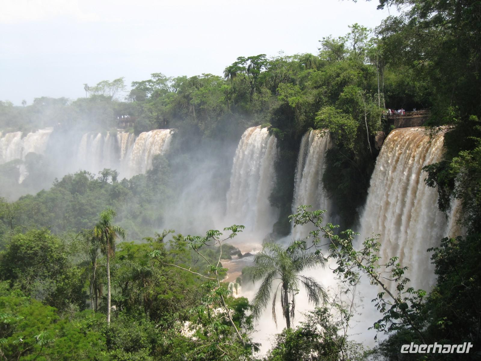 Iguazu Wasserfälle - auf der argentinischen Seite &ndash; &copy; Isabel Braksiek (Eberhardt TRAVEL)