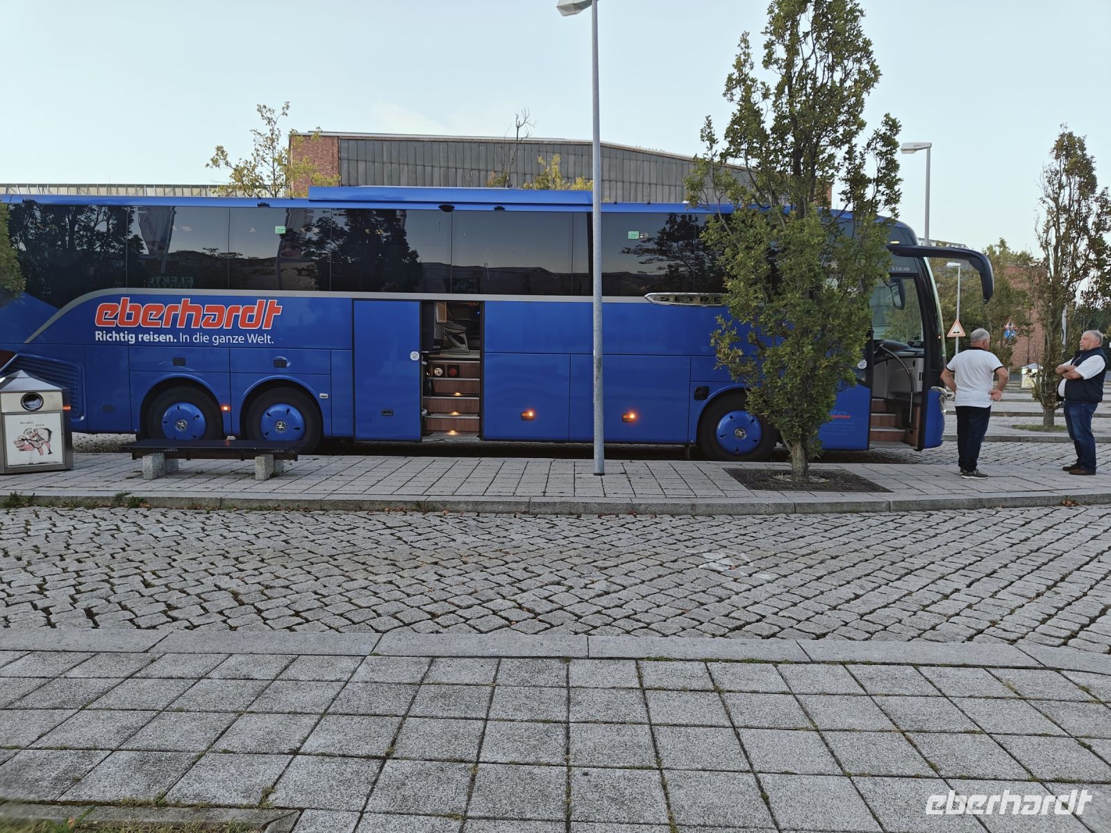 EH Coach &ndash; &copy; Britta Martini-Miles (Eberhardt TRAVEL)