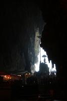 Höhlen von Batu &ndash; &copy; Anna Stiebing (Eberhardt TRAVEL)