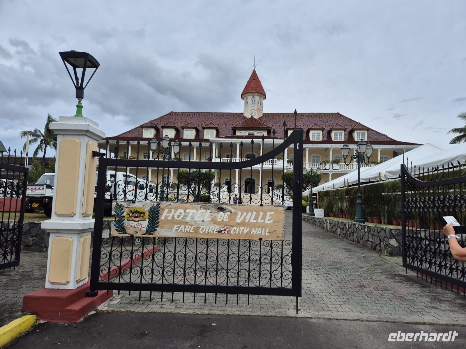 Stadtrundgang Papeete - Rathaus &ndash; &copy; Frank Nimschowski (Eberhardt TRAVEL)