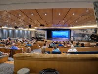 Grand Salon Deck 5 &ndash; &copy; Frank Nimschowski (Eberhardt TRAVEL)