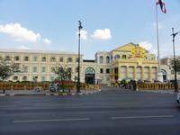 am Königspalast &ndash; &copy; Elisa Müller (Eberhardt TRAVEL)
