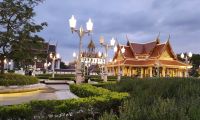 Tempel in der Abenddämmerung &ndash; &copy; Petra Hady (Eberhardt TRAVEL)