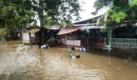 Strarke Regenfälle in Sukothai &ndash; &copy; Petra Hady (Eberhardt TRAVEL)