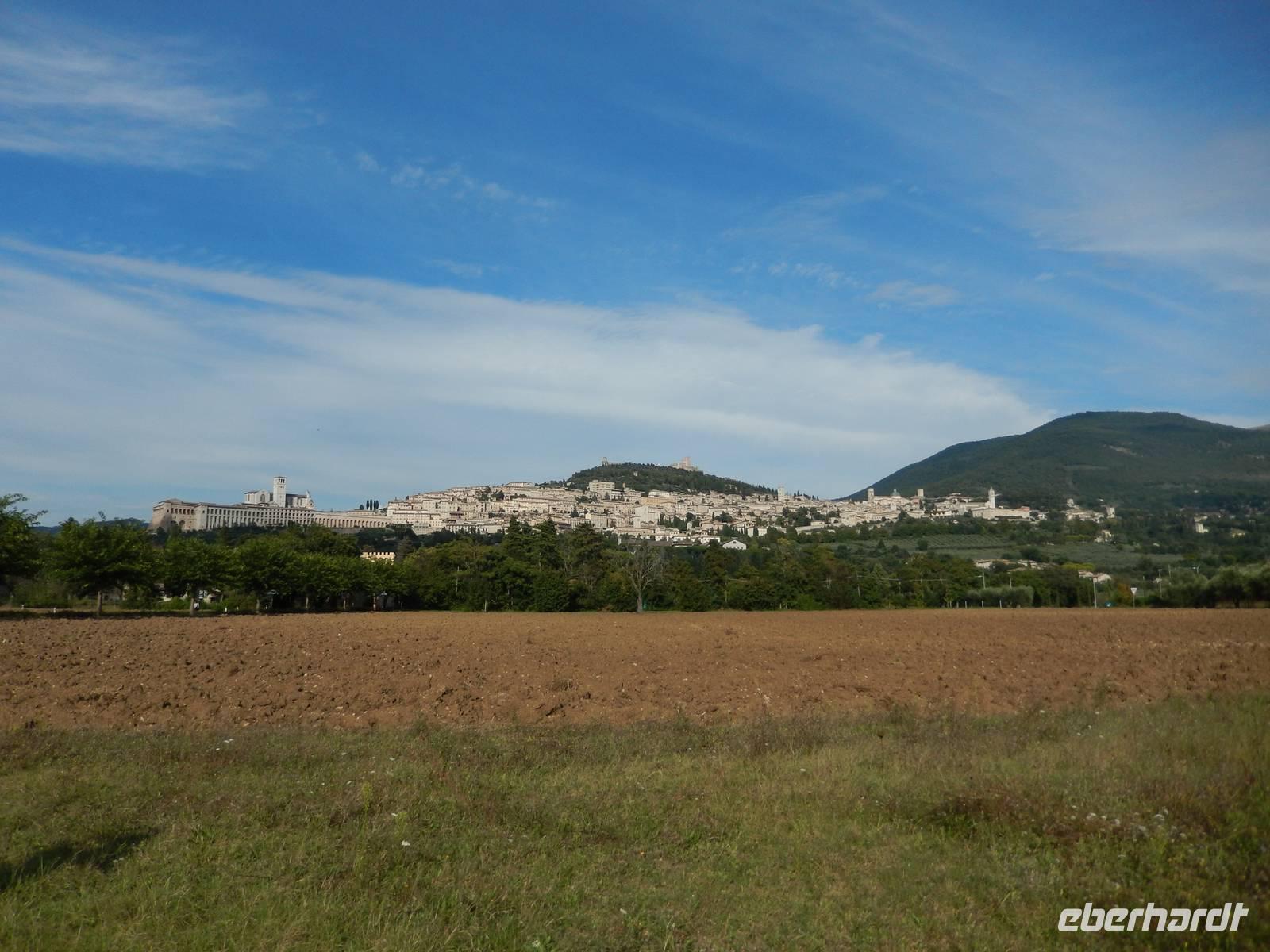  Rück-Blick auf Assisi &ndash; &copy; Adelheid Fritzsche (Eberhardt TRAVEL)