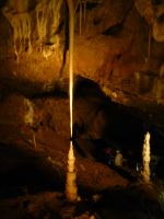 Wann mögen sich Stalaktit und Stalagmit treffen? &ndash; &copy; Vivian Kreft (Eberhardt TRAVEL)