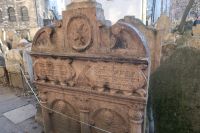 Grab von Rabbi Löw (Schöpfer des Golem) &ndash; &copy; Sabine Herda (Eberhardt TRAVEL)