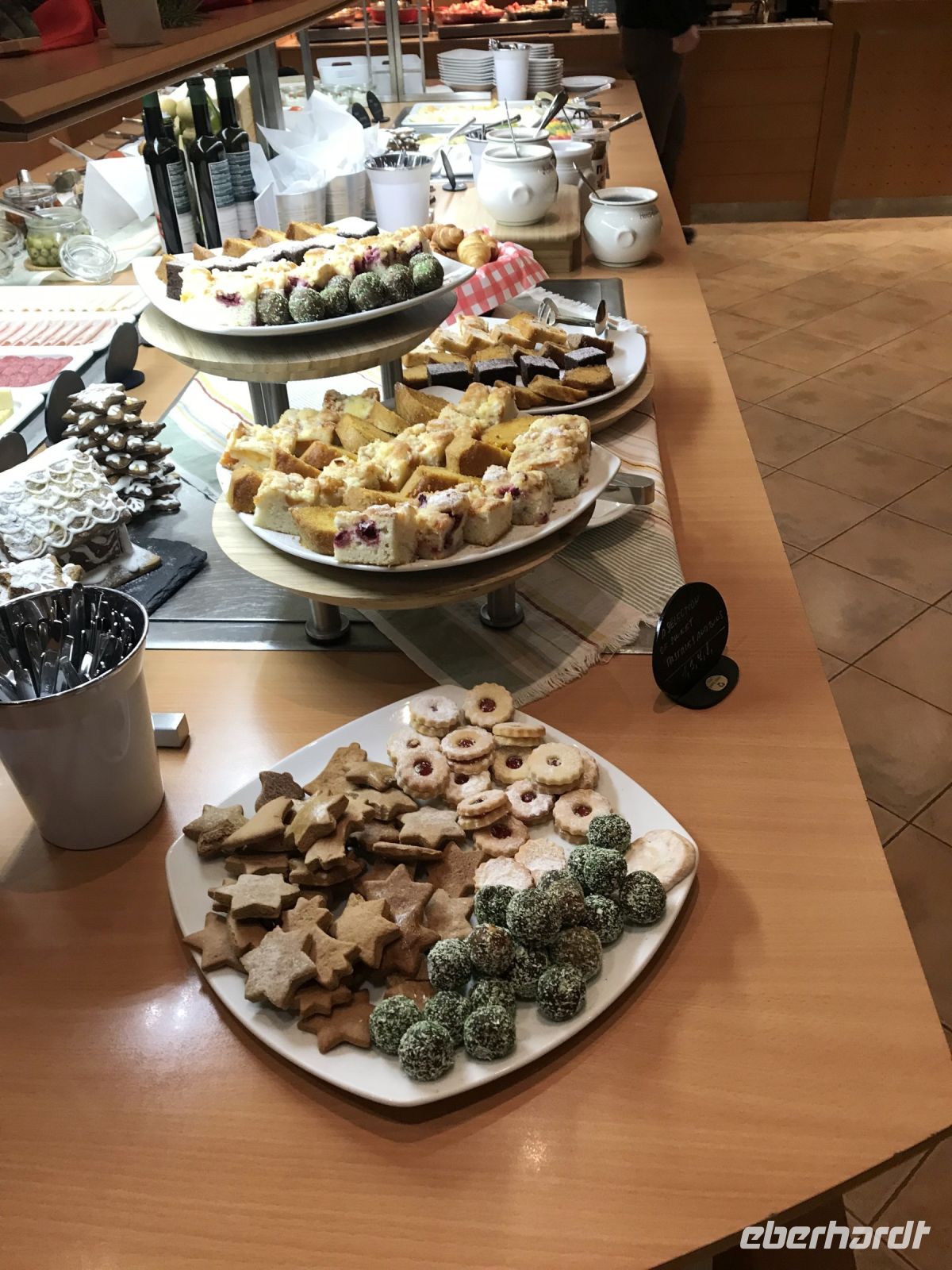 Frühstücksbuffet &ndash; &copy; Renate Schuster (Eberhardt TRAVEL)