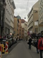 vom Schwedenplatz in die Altstadt &ndash; &copy; Renate Schuster (Eberhardt TRAVEL)