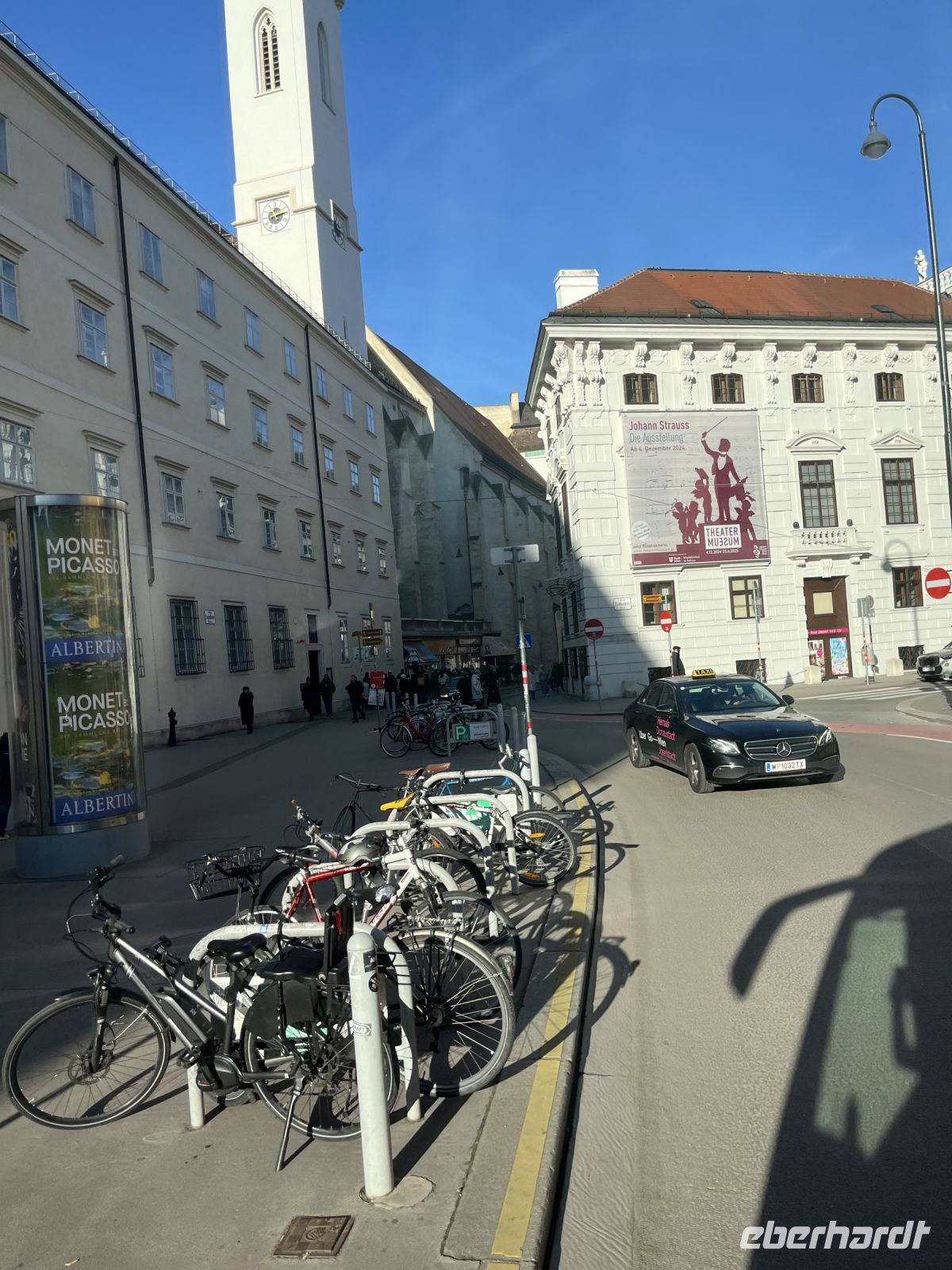 26.12.24 Ausflug nach Wien - Helmut-Zilk-Platz &ndash; &copy; Renate Schuster (Eberhardt TRAVEL)
