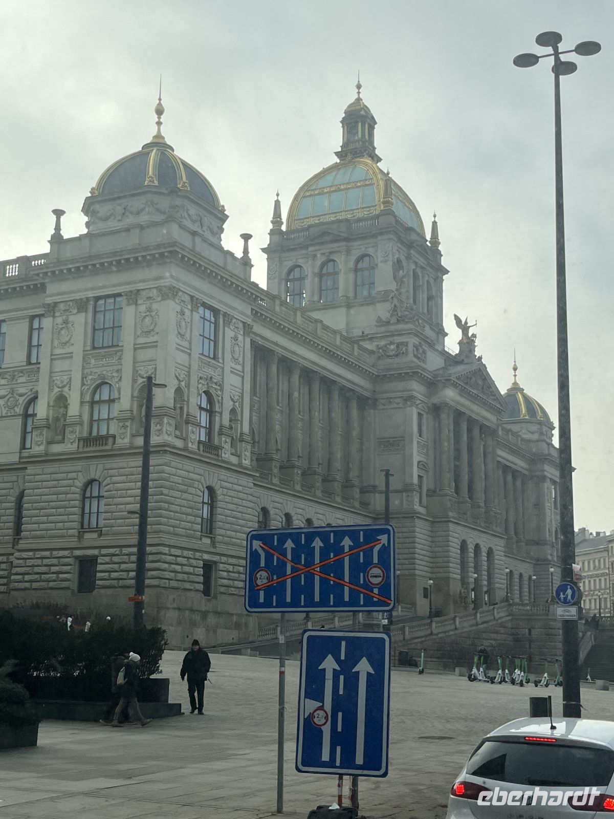 28.12.24 Anreise mit Silvestergästen -- Prager Nationalmuseum &ndash; &copy; Renate Schuster (Eberhardt TRAVEL)